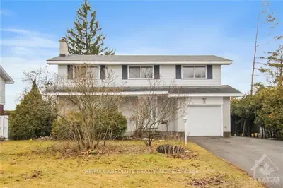 10 Wareham Street, Bells Corners And South To Fallowfield, On K2h 6p8