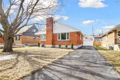660 Gainsborough Avenue, Carlingwood - Westboro And Area, On K2a 2z1