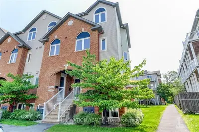 Condo Apartment in Manor Park - Cardinal Glen and Area