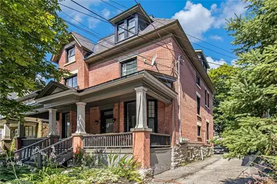 Fourplex in Ottawa Centre