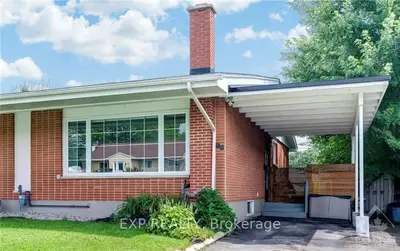 Semi-Detached in Meadowlands - Crestview and Area