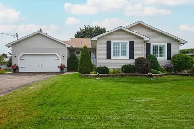 Detached in Renfrew