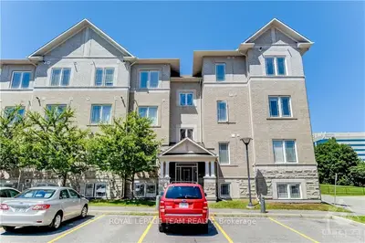 Condo Apartment in South of Baseline to Knoxdale