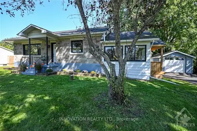 Detached in Manotick - Kars - Rideau Twp and Area
