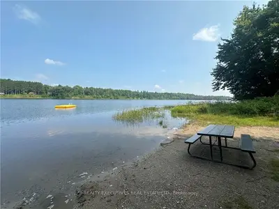 Vacant Land in Frontenac