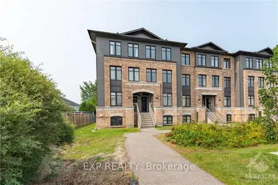Condo Apartment in Orleans - Cumberland and Area