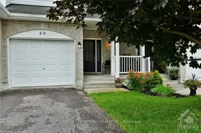 Att/Row/Townhouse in Arnprior