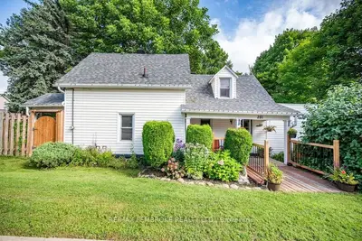 Detached in Pembroke