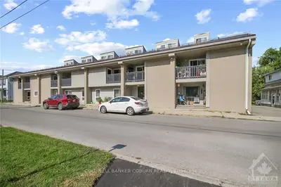 Condo Apartment in North Grenville
