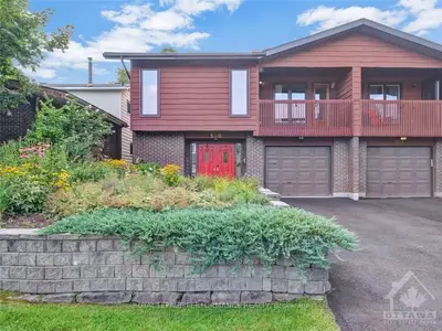 Semi-Detached in Manor Park - Cardinal Glen and Area