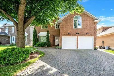 Detached in Orleans - Convent Glen and Area