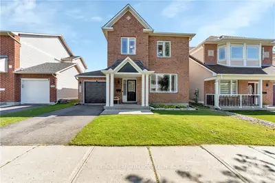Detached in Orleans - Cumberland and Area