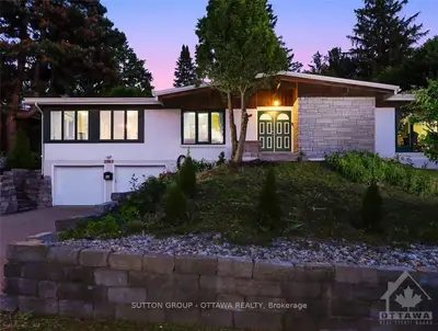 Detached in Alta Vista and Area