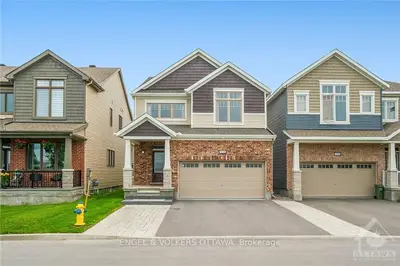 Detached in Kanata