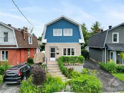 Detached in Carlingwood - Westboro and Area
