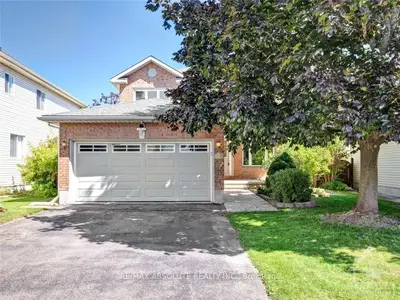 Detached in Orleans - Cumberland and Area