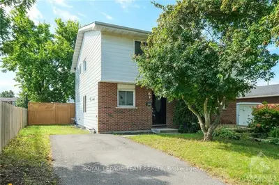 Semi-Detached in Overbrook - Castleheights and Area