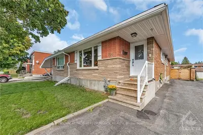 Semi-Detached in Overbrook - Castleheights and Area