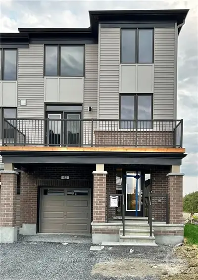 42 Stitch Mews, Stittsville - Munster - Richmond, On K0a 2z0