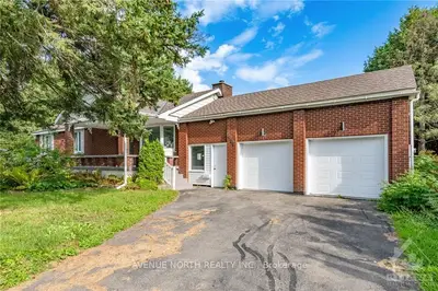 Detached in Greely - Metcalfe - Osgoode - Vernon and Area