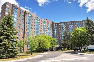 Condo Apartment in Britannia Heights - Queensway Terrace N and Area