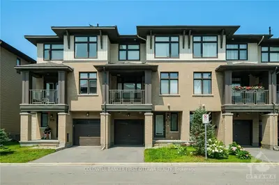 Att/Row/Townhouse in Blossom Park - Airport and Area
