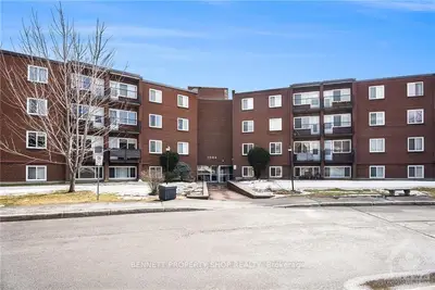 2044 Arrowsmith Drive 408a, Beacon Hill North - South And Area, On K1g 7v8