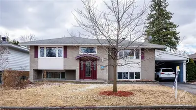 930 Garwood Avenue, Billings Bridge - Riverside Park And Area, On K1v 6x1