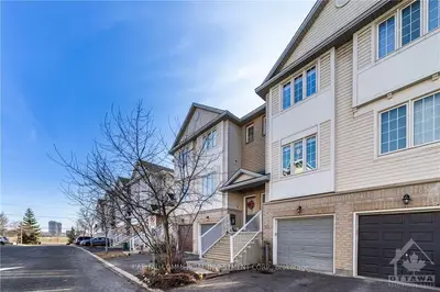 332 Gotham, Carlington - Central Park, On K2c 4g7