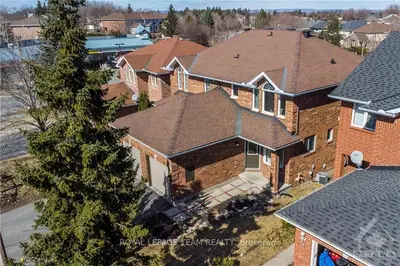 56 Highmont Court, Kanata, On K2t 1b2