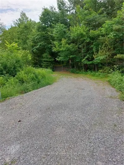 431 Norwood Road, Rideau Lakes, On K0g 1x0