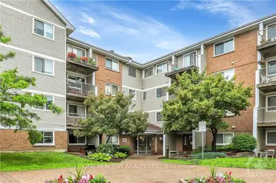 Condo Apartment in Manor Park - Cardinal Glen and Area
