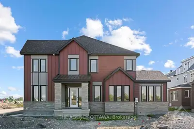 Detached in Barrhaven