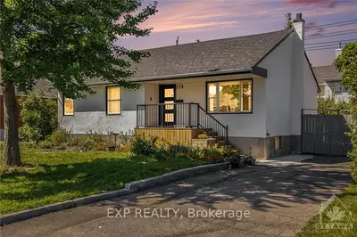 Detached in Carlington - Central Park