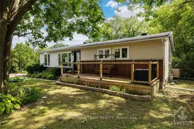 Detached in Greely - Metcalfe - Osgoode - Vernon and Area