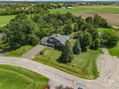 2384 Lenida Drive, Manotick - Kars - Rideau Twp And Area, On K0a 2t0