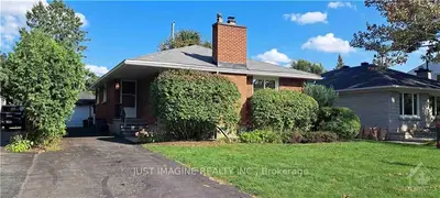 Detached in Alta Vista and Area
