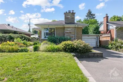 Detached in Elmvale Acres and Area