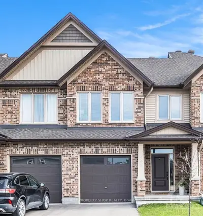 Att/Row/Townhouse in Stittsville - Munster - Richmond