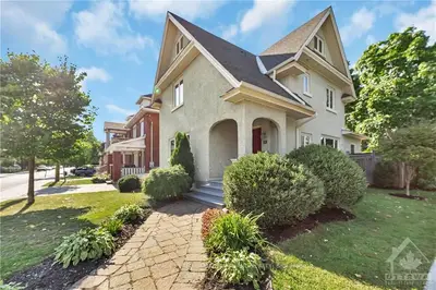 Detached in Glebe - Ottawa East and Area