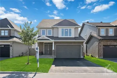 Detached in Blossom Park - Airport and Area
