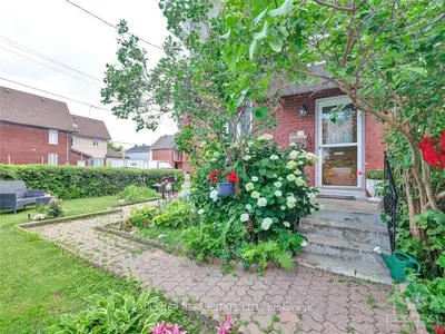Duplex in Ottawa Centre