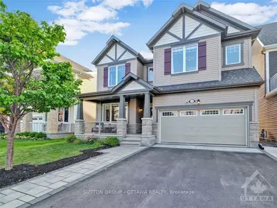 Detached in Barrhaven