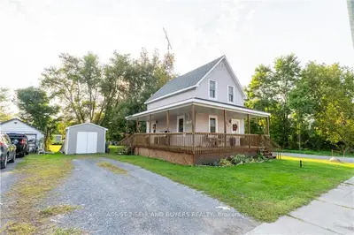 Detached in North Stormont
