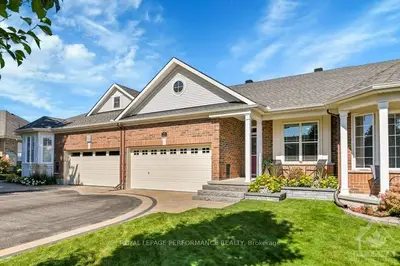 Att/Row/Townhouse in Barrhaven