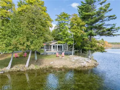 Detached in Drummond/North Elmsley