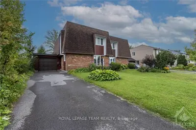 Semi-Detached in South of Baseline to Knoxdale