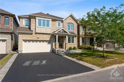 Detached in Stittsville - Munster - Richmond