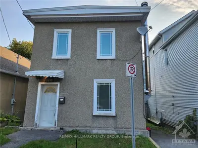 Detached in Dows Lake - Civic Hospital and Area