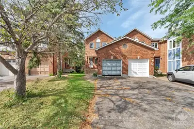 14 Ashpark Crescent, Hunt Club - South Keys And Area, On K1t 3n6